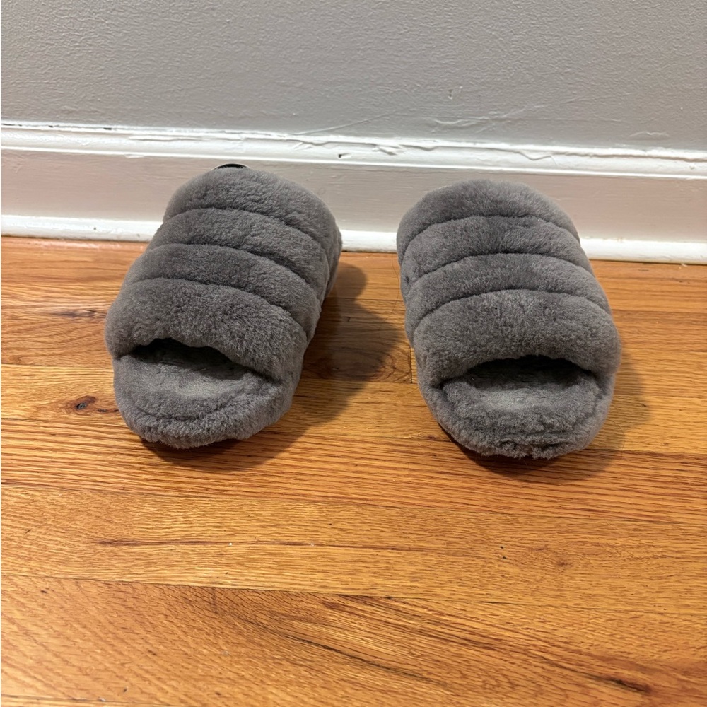 UGG Gray Fuzzy Slippers with Logo Strap